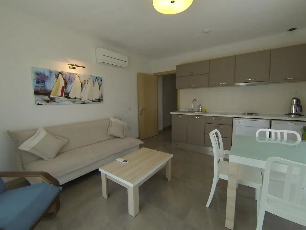 EVN Hotel Çeşme 0*,